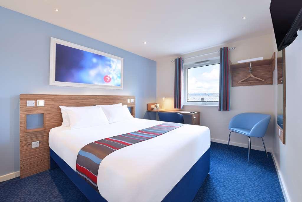 Travelodge Bracknell Central Zimmer foto