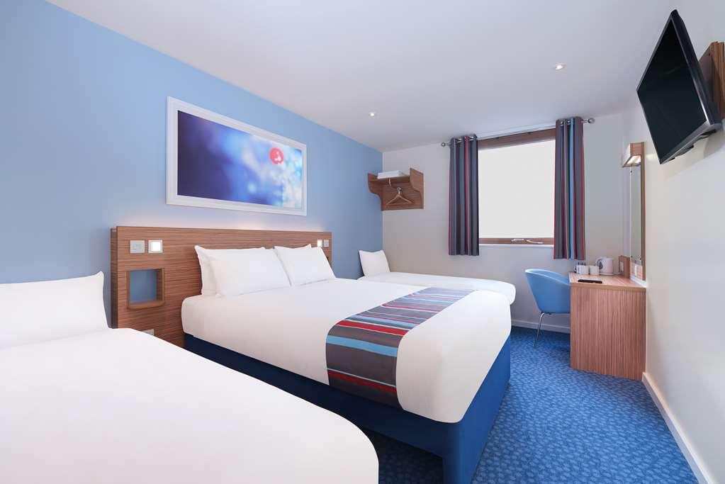 Travelodge Bracknell Central Zimmer foto